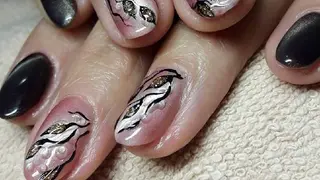 Manicure• professional — фото