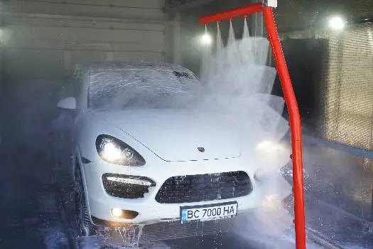 LuxCyber - роботизована безконтактна автомийка! — фото 3