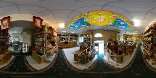 Обрядова галерея "Світлиця", церковна крамниця — фото 2