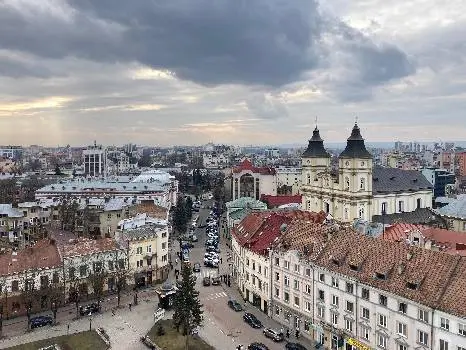 Івано-Франківська ратуша — фото 3