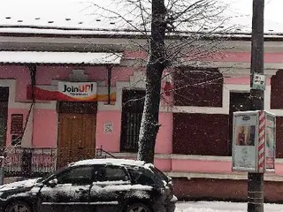 Join UP! в Івано-Франківську на вул. Б. Лепкого, 10 — фото 2