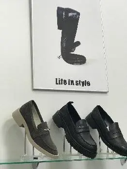 магазин взуття Леонардо — фото 4