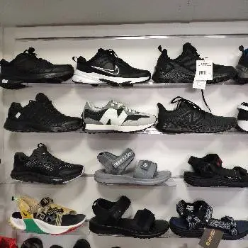 Брендове взуття Оригінал (Nike) (New Balance) (Adidas) (Jordan) — фото 5