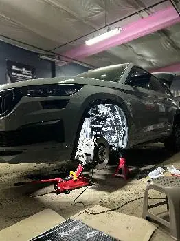 Студія АвтоЗвуку та АвтоСвітла Sound Level — фото