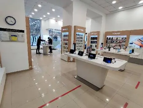 Брендовий магазин Samsung — фото 3