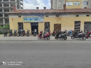 Мотосалон — фото