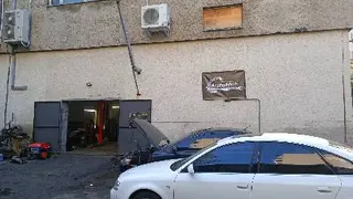 AutoHub автосервіс — фото