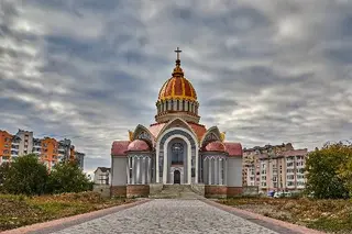 Церква Св. Ольги і Володимира — фото