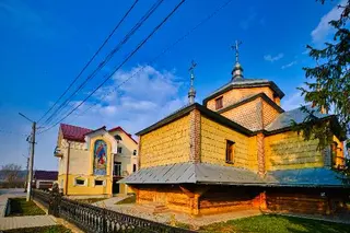 Церква св. Архистратига Михаїла — фото