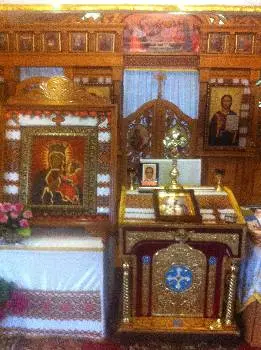 Чудотворна Ікона Матері Божої Ласкавої Станиславівської — фото
