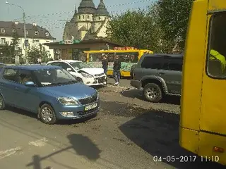 Тисменицький районний суд — фото 2