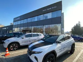 Hyundai на Липинського - Офіційний дилерський центр — фото