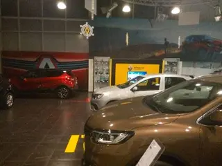 Автосалон Рено (Renault). Ю.Р.К. — фото 4