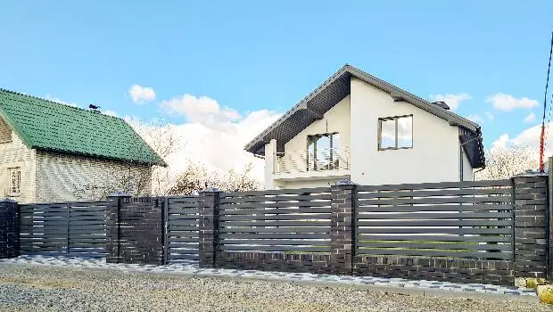 Гаражні ворота Техно Дім. Відсувні та розпашні ворота, захисні ролети — фото 2