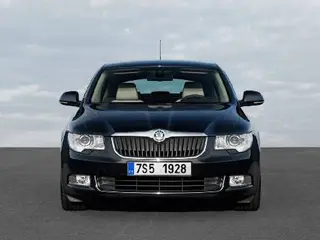 Rozborka Skoda Superb 2 — фото 2