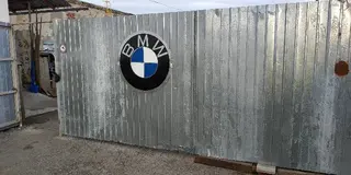 BMW Шрот — фото