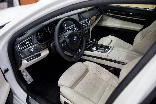 Детейлінг студія H2O Detailing Studio | Хімчистка авто, полірування — фото 3