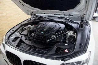 Детейлінг студія H2O Detailing Studio | Хімчистка авто, полірування — фото 4
