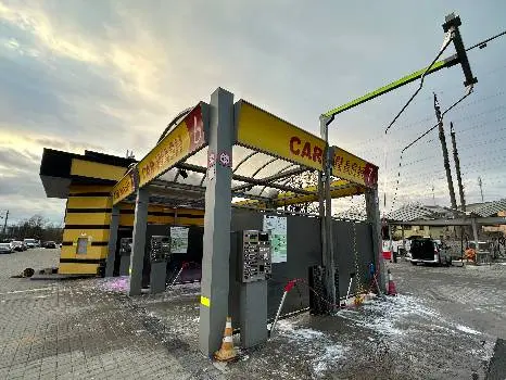 LuxWash - автомийка самообслуговування. Хуторівка — фото 4