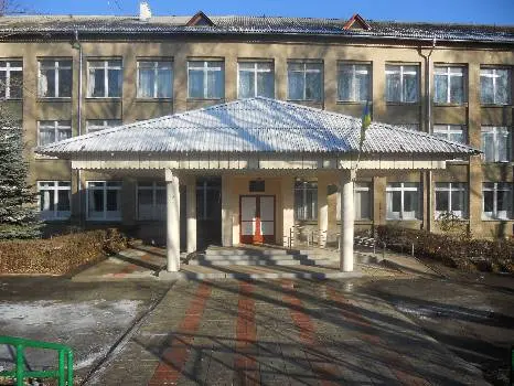 Новороздільська загальноосвітня школа №3 — фото 2