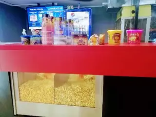 Blockbuster Cinema Новий Розділ — фото 2