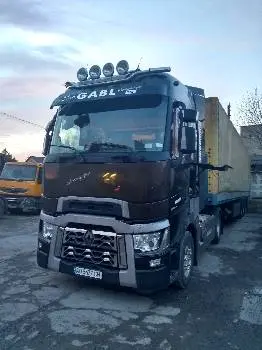 Renault Trucks "ФХ сервіс" — фото 4