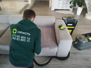 Хімчистка меблів, матраців, килимів та авто - СВІЖІСТЬ — фото