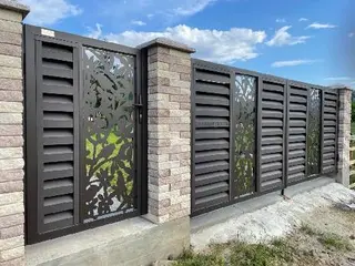 НАША ХАТА ворота та паркани — фото