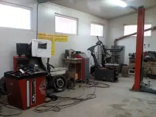 СТО Шиномонтаж Автокондиціонери Аргонова зварка — фото