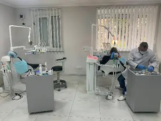 Дрогобич стоматолог Стефанишин Світлана — фото