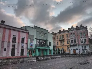 Львівський академічний обласний музично-драматичний театр ім. Юрія Дрогобича — фото 2
