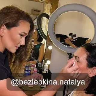 MakeMeUp Beauty Salon — фото