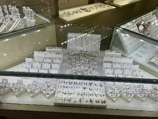 Магазин Столичної Ювелірної Фабрики у Дрогобичі — фото 2