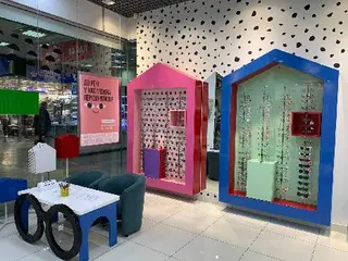 Люксоптика | Перевірка зору, магазин оптики в ТЦ ЦУМ — фото 3