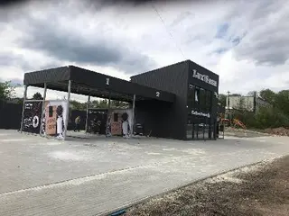 LuxWash Автомийка — фото