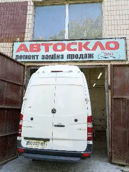 Автоскло "SAG" — фото