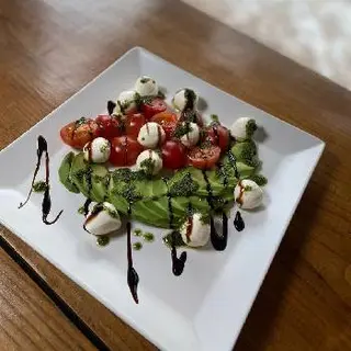 Сімейна ресторація "La Pizza" Безкоштовна доставка піци на дровах та суші — фото 2