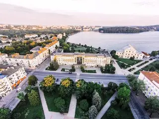 Готель «Тернопіль» — фото