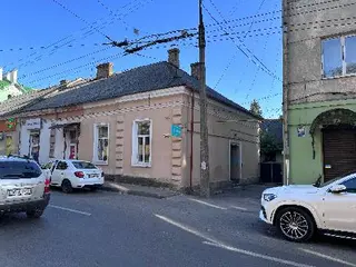 Клініка на Пирогова — фото
