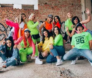 Dance Mafia Family школа сучасного танцю — фото