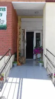 Салон квітів та декору "Трава" — фото