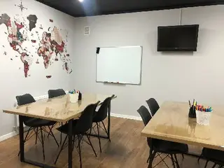 Студія іноземних мов "Language studio 2" — фото