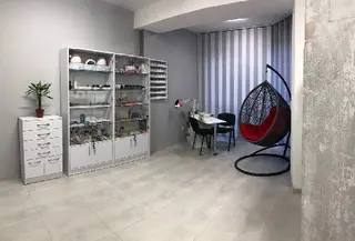 Школа-студія Kirbi Nails — фото