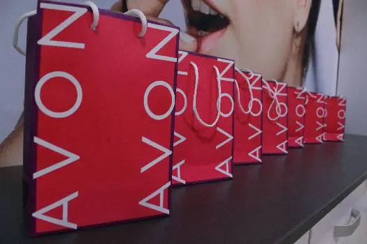Beauty centre AVON (Б'юті центр Ейвон) - магазин (салон) косметики — фото 2