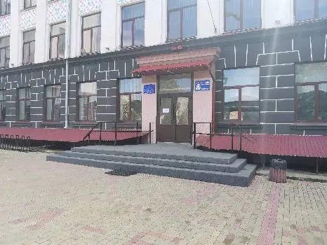 Школа-ліцей №6 ім. Н. Яремчука — фото 3