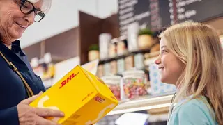 DHL — фото