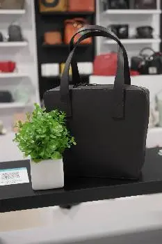 La boutique du sac "OKAPI" - Магазин сумок — фото