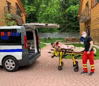 Служба перевезення лежачих хворих "MeDical TAXI" — фото 2