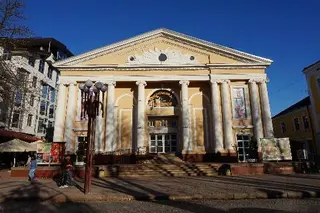 Український Дім «Перемога» — фото