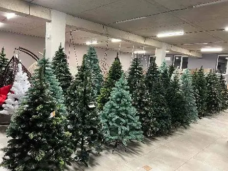 Меблевий двір — фото 3